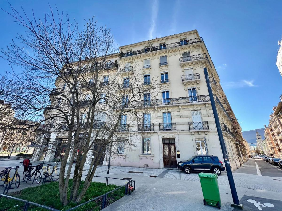 La Loge Parisienne 300M Gare Bastille Telepherique Гренобль Экстерьер фото